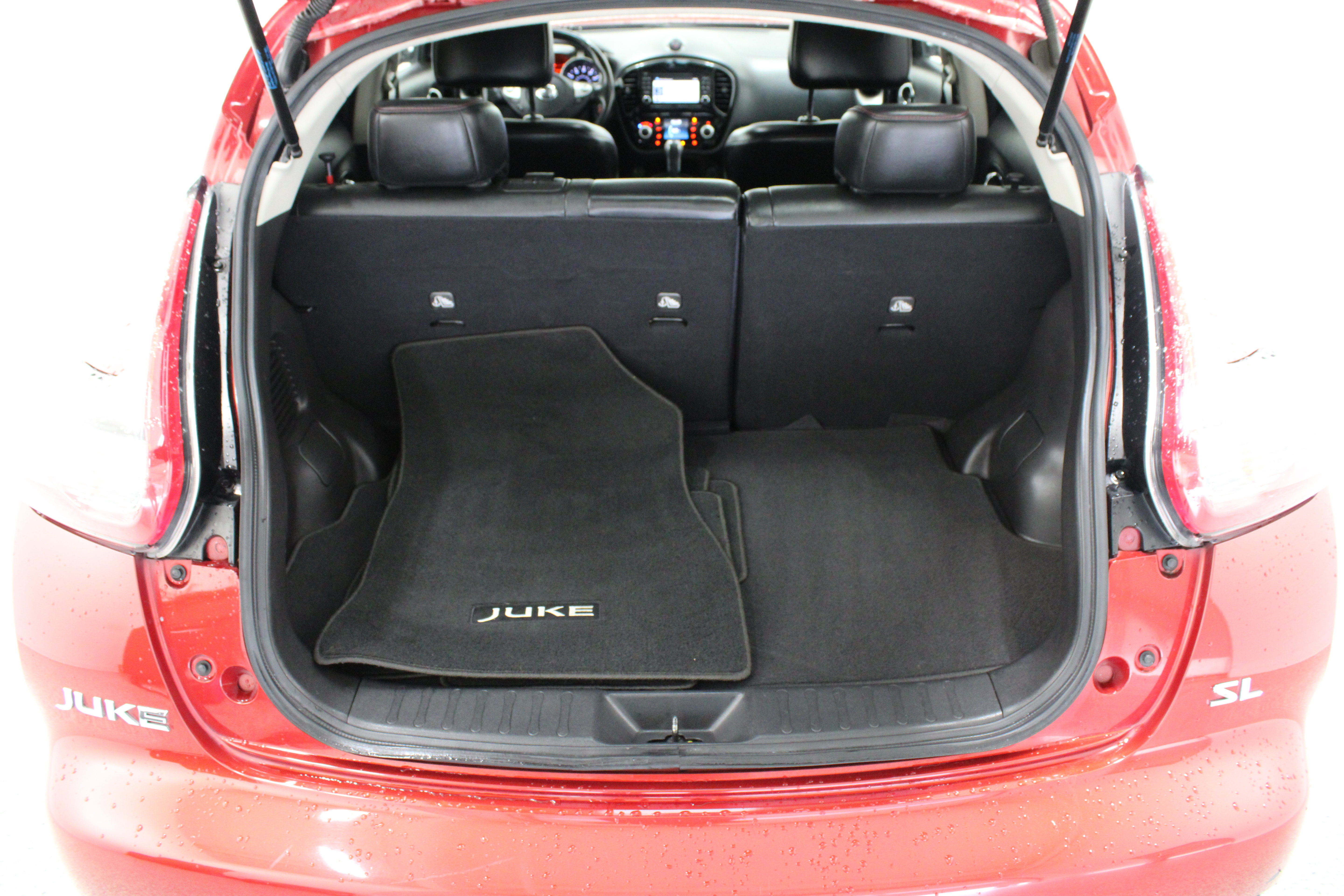 Used 2016 Nissan Juke SL FWD image 33