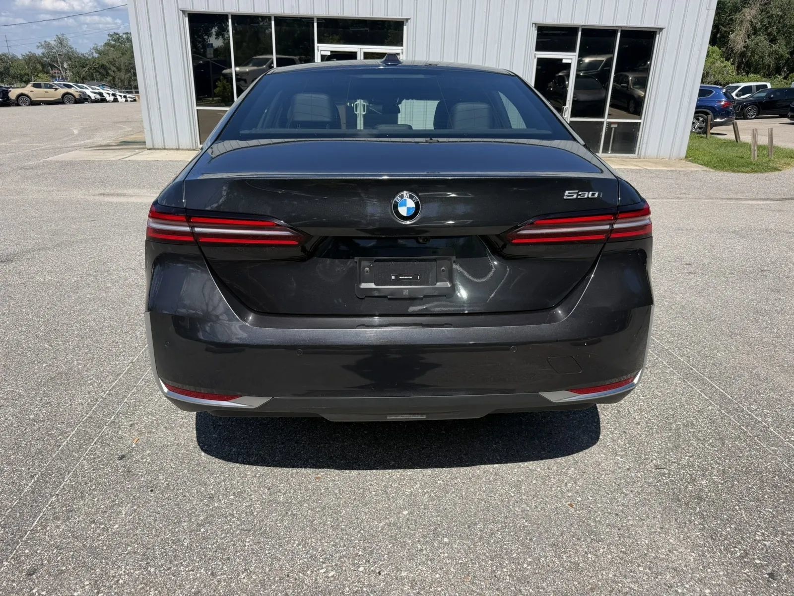 Used 2025 BMW 530i RWD image 8
