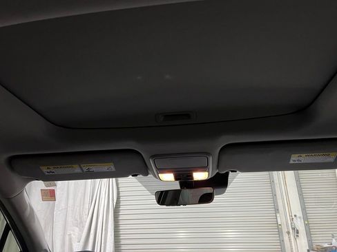 Used 2021 Honda Pilot Special Edition image 16