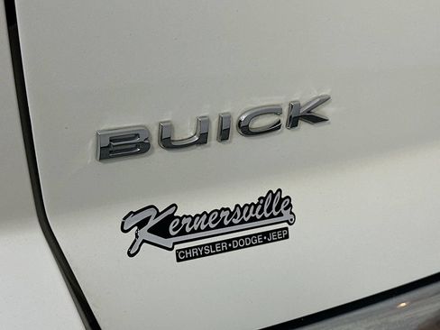 Used 2015 Buick Enclave Premium w/ Experience Buick Package AWD/4WD image 27