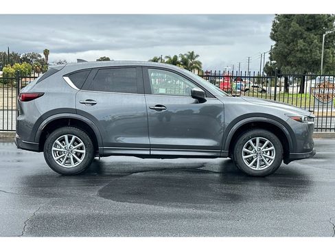 New 2025 MAZDA CX-5 AWD 2.5 S w/ Select Package image 4
