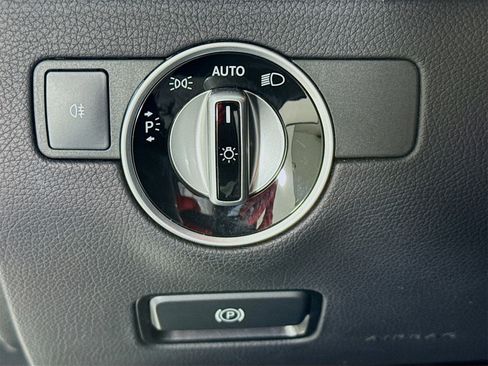 Used 2017 Mercedes-Benz GLE 350 image 11