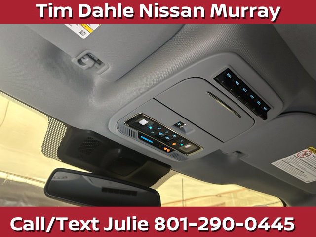 Used 2024 Ford F250 Lariat w/ Lariat Ultimate Package AWD/4WD image 32
