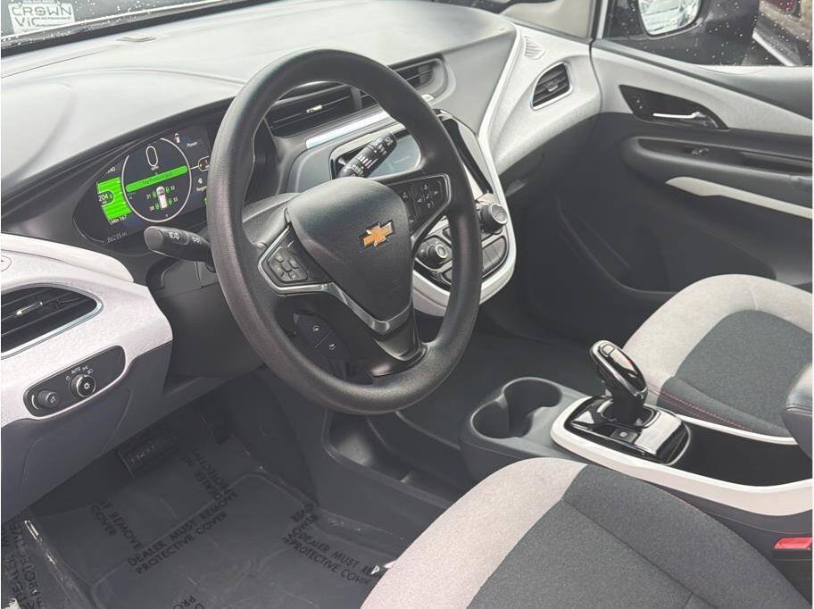 Used 2017 Chevrolet Bolt LT FWD image 8