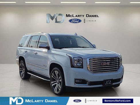 Used 2018 GMC Yukon SLT w/ Premium Edition image 1