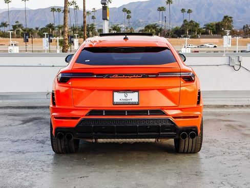 Used 2023 Lamborghini Urus S image 8
