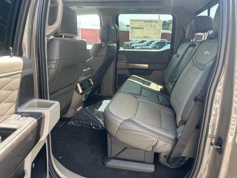 New 2026 Ford F250 Platinum w/ Platinum Plus Package AWD/4WD image 28