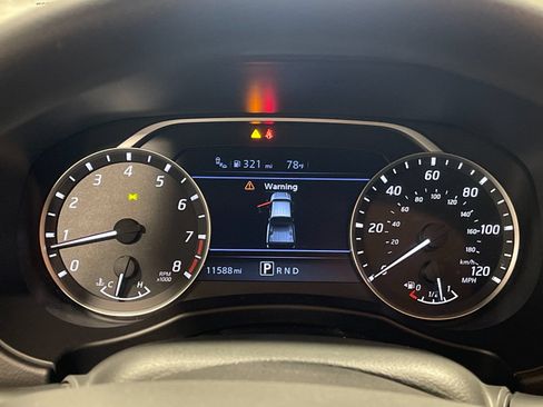 Used 2025 Nissan Frontier SV RWD image 27