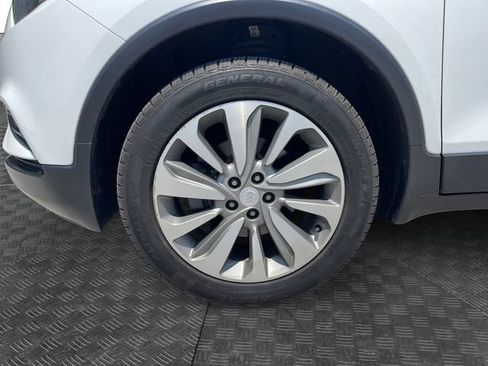 Used 2019 Buick Encore Preferred AWD/4WD image 14