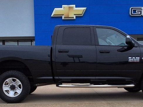 Used 2017 RAM 3500 Tradesman w/ Popular Equipment Group AWD/4WD image 1