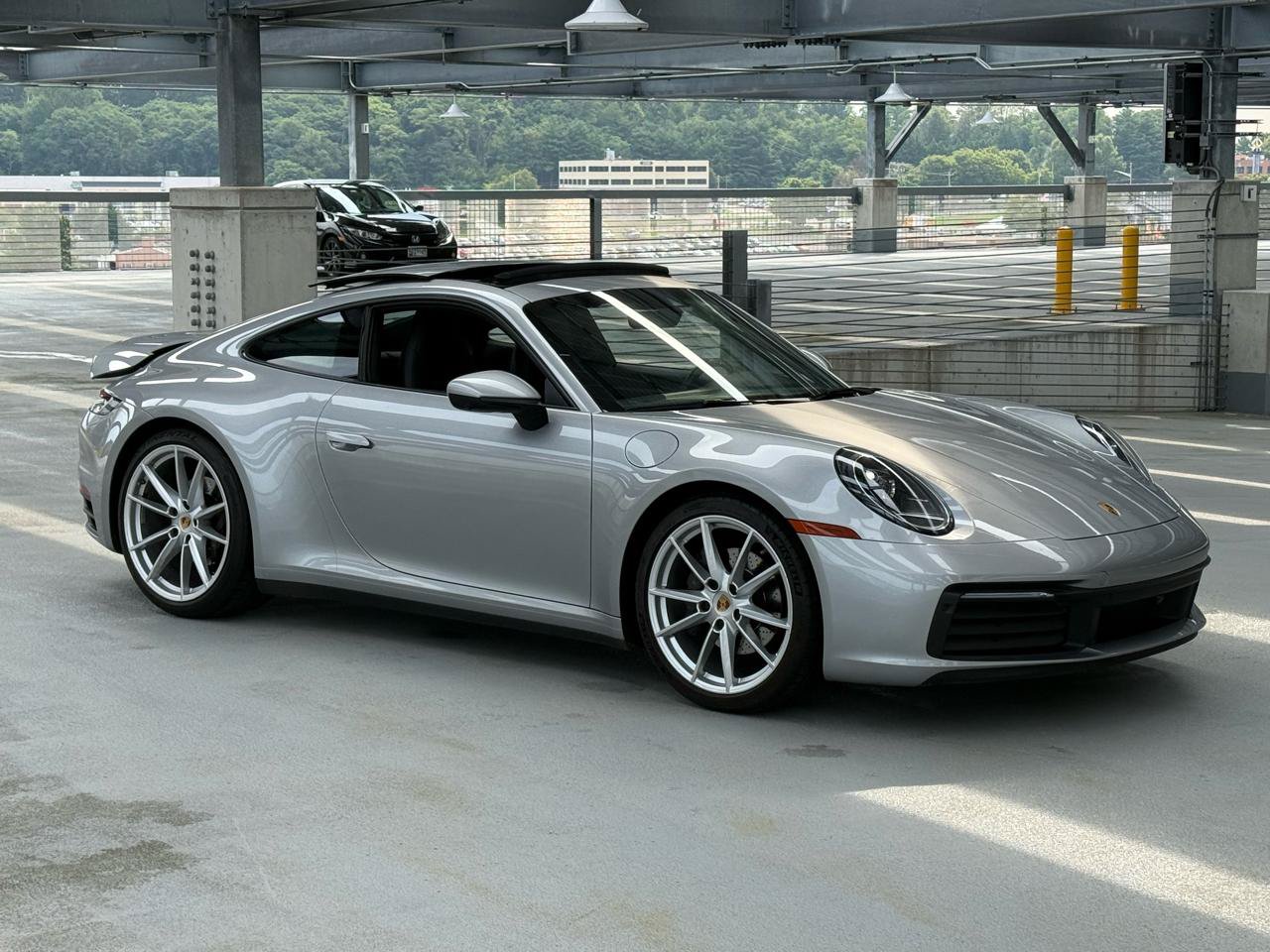 Used 2024 Porsche 911 Carrera w/ Premium Package RWD image 13