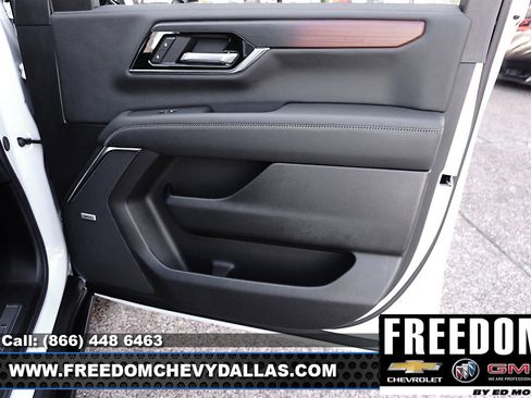 New 2026 GMC Yukon XL Denali w/ Sun & Power Step Package image 42