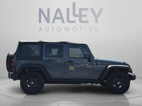 Used 2015 Jeep Wrangler Unlimited Sport w/ Quick Order Package 24S AWD/4WD image 9