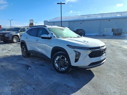 Used 2025 Chevrolet Trax LT w/ LT Convenience Package