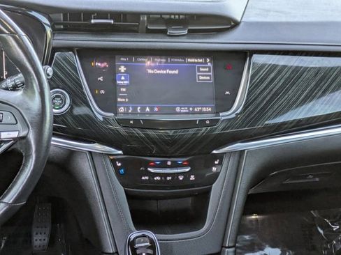 Used 2023 Cadillac XT6 Premium Luxury w/ Technology Package image 14