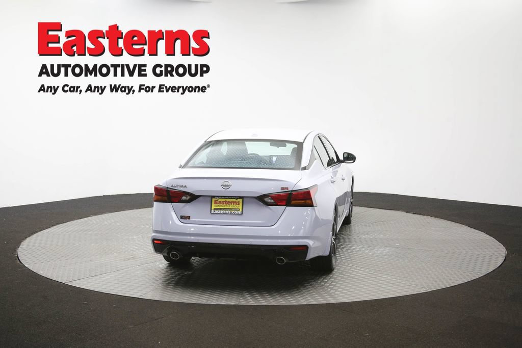 Used 2025 Nissan Altima 2.5 SR w/ SR Premium Package FWD image 41