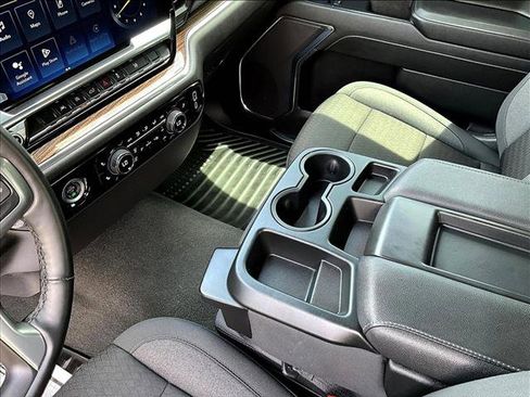 Used 2024 Chevrolet Silverado 1500 RST image 15