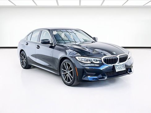 Used 2019 BMW 330i Sedan w/ Convenience Package RWD image 3