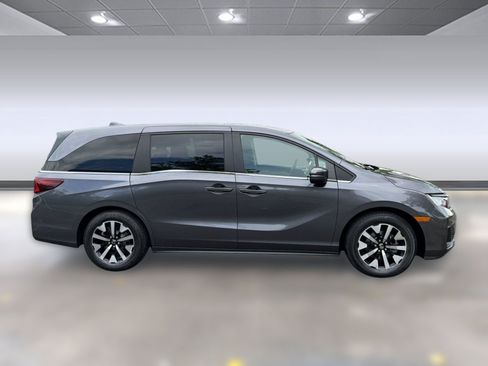 Used 2025 Honda Odyssey EX-L image 8