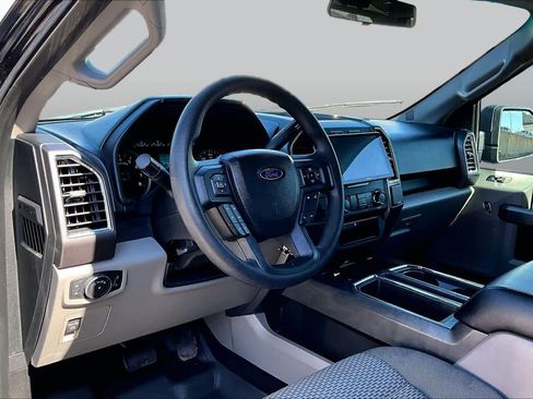 Used 2016 Ford F150 XLT RWD image 18