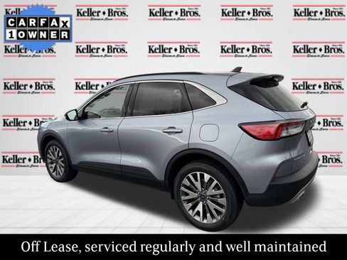 Used 2022 Ford Escape Titanium image 5