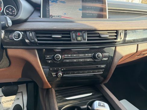 Used 2015 BMW X5 xDrive35i image 16