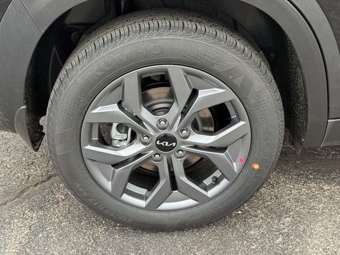 New 2026 Kia Seltos LX AWD/4WD image 4