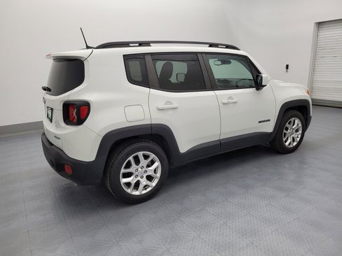 Used 2018 Jeep Renegade Latitude w/ Popular Equipment Group FWD image 10