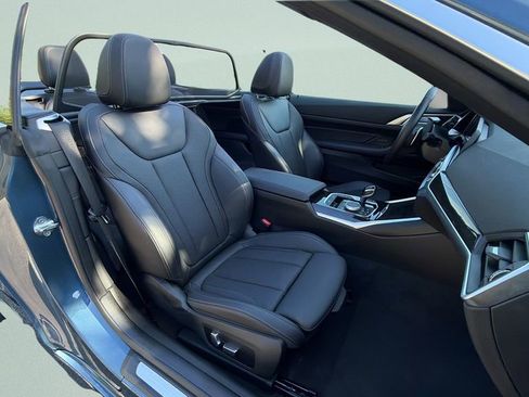 Certified 2023 BMW 430i xDrive Convertible w/ Convenience Package image 19