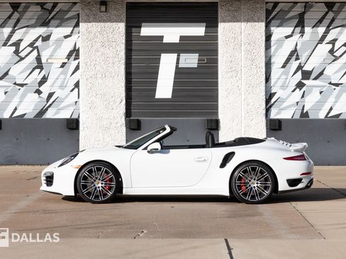 Used 2016 Porsche 911 Turbo w/ Sport Chrono Package image 8