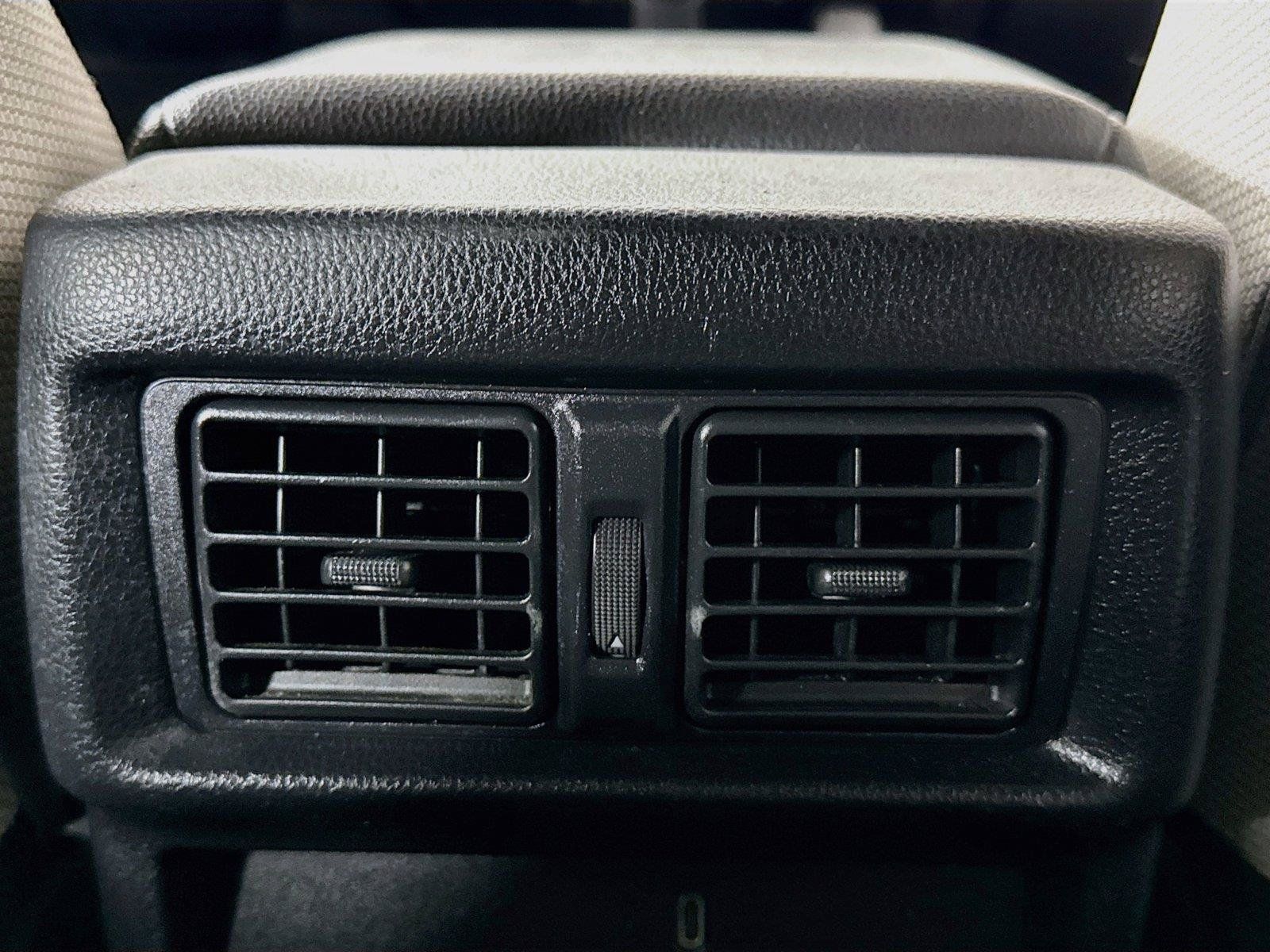 Certified 2025 Toyota 4Runner SR5 AWD/4WD image 33