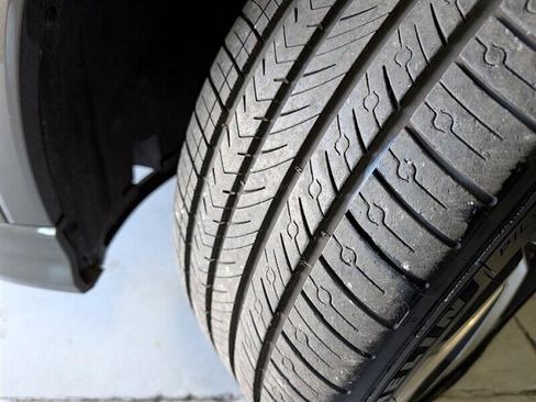 Used 2021 Audi Q3 2.0T Premium Plus w/ Premium Plus Package image 16