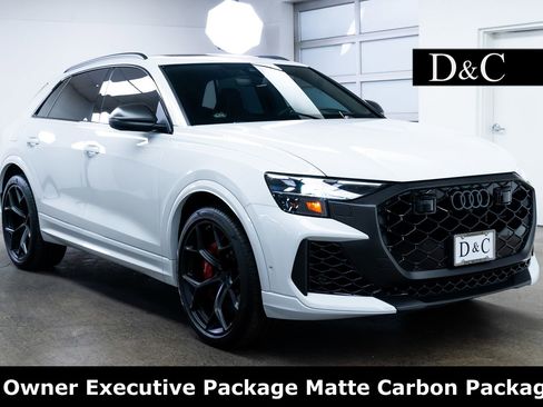 Used 2026 Audi RS Q8 performance AWD/4WD image 1