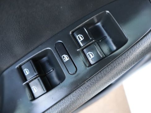 Used 2015 Volkswagen Jetta SE image 27