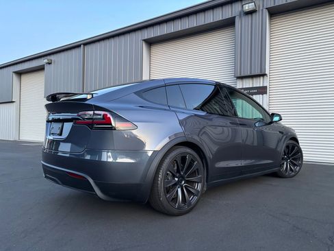 Used 2023 Tesla Model X AWD/4WD image 8