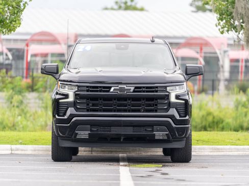 Used 2024 Chevrolet Silverado 1500 RST AWD/4WD image 35