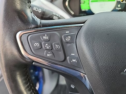 Used 2020 Chevrolet Bolt LT FWD image 16