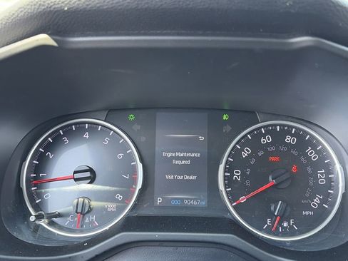 Used 2019 Toyota RAV4 XLE Premium w/ Cold Weather Package image 12