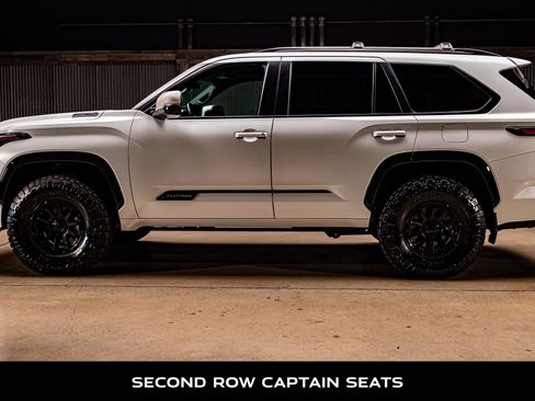 Used 2024 Toyota Sequoia Platinum image 6