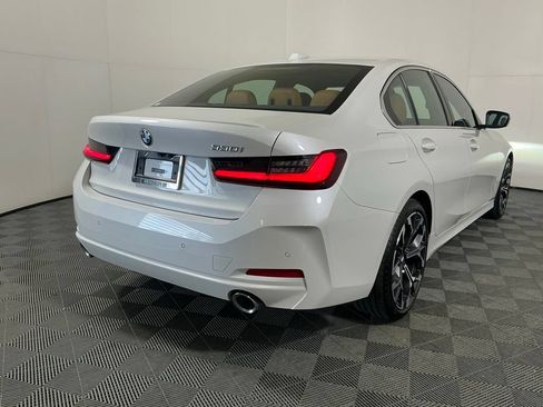 Certified 2025 BMW 330i Sedan w/ Convenience Package RWD image 5