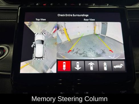 Used 2023 Jeep Grand Cherokee L Limited w/ Luxury Tech Group II image 17