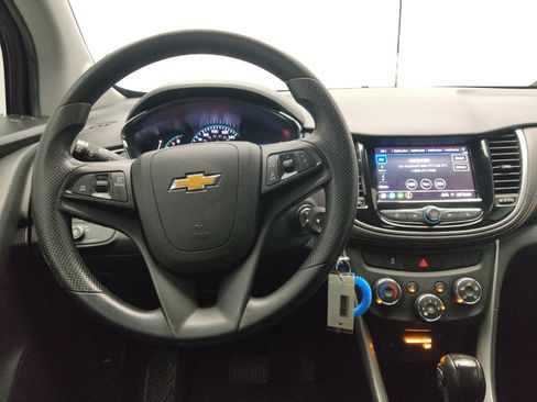 Used 2020 Chevrolet Trax LS w/ Tint and Cruise Package FWD image 22