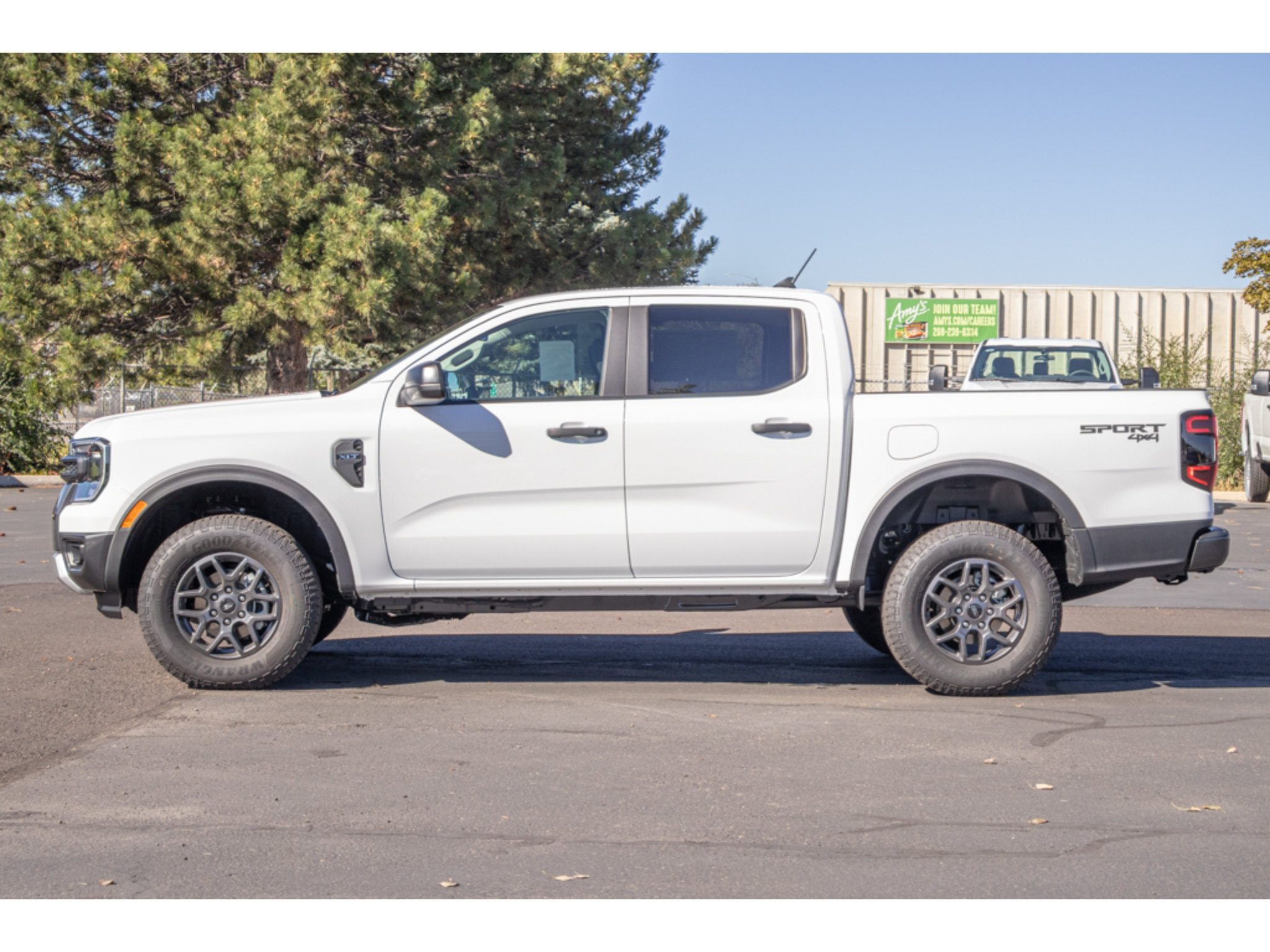 New 2026 Ford Ranger XLT w/ Equipment Group 301A High AWD/4WD image 6