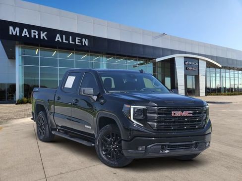 Used 2024 GMC Sierra 1500 Elevation w/ X31 Off-Road Package AWD/4WD image 1