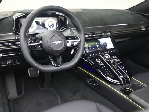 New 2026 Aston Martin V8 Vantage S RWD image 32