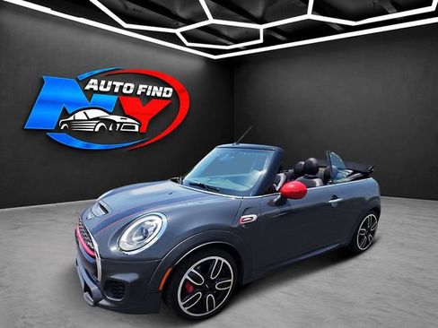 Used 2017 MINI Cooper John Cooper Works FWD image 1