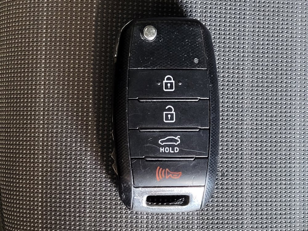 Used 2015 Kia Forte Koup EX FWD image 32