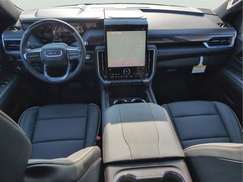 New 2026 GMC Yukon XL Elevation w/ Elevation Premium Package image 19