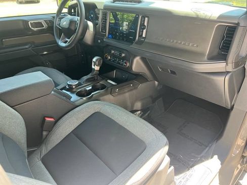 Used 2026 Ford Bronco 2-Door w/ Sasquatch Package AWD/4WD image 17