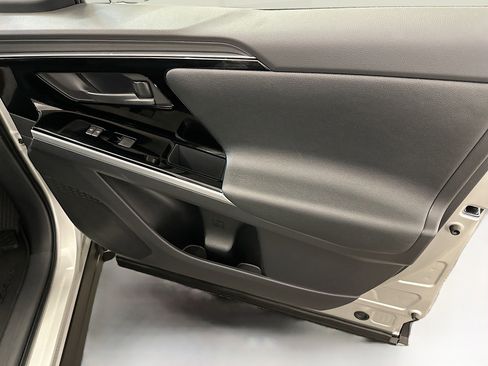 Used 2024 Toyota bZ4X XLE w/ Weather Package image 35